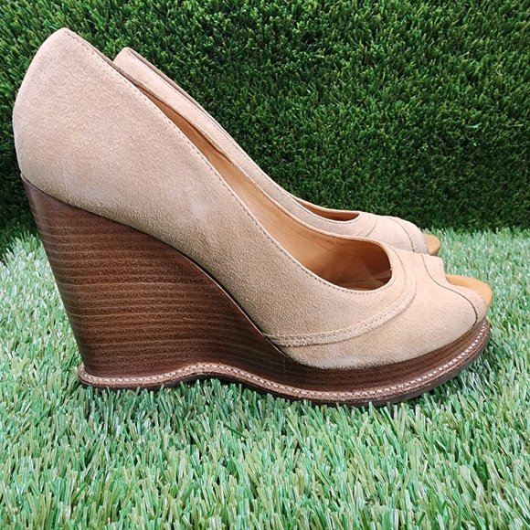 KORS by Michael Kors Tan Suede Wedge Heels in EXCELLENT condition - Picture 3 of 3